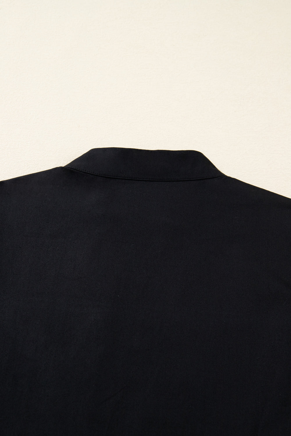 Black Contrast Trim Knot Cuffs Plus Size V Neck Mini Dress